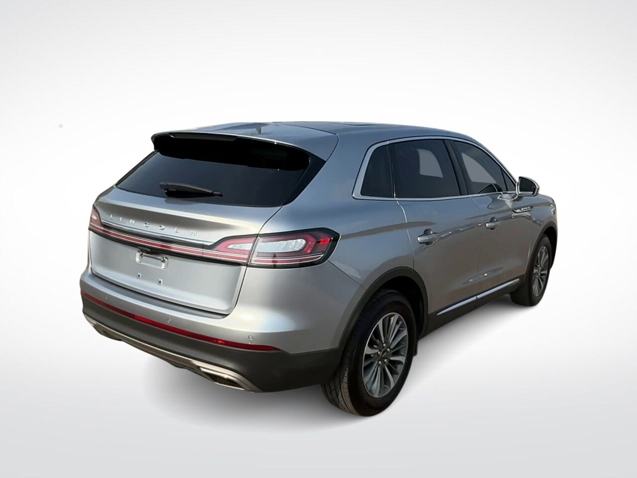 Thumbnail: 2022 Lincoln Nautilus - 8