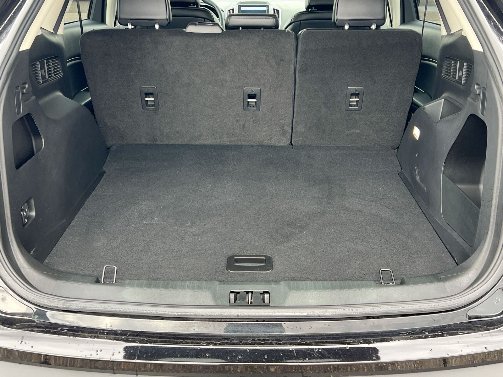 Thumbnail: 2023 Ford Edge - 33