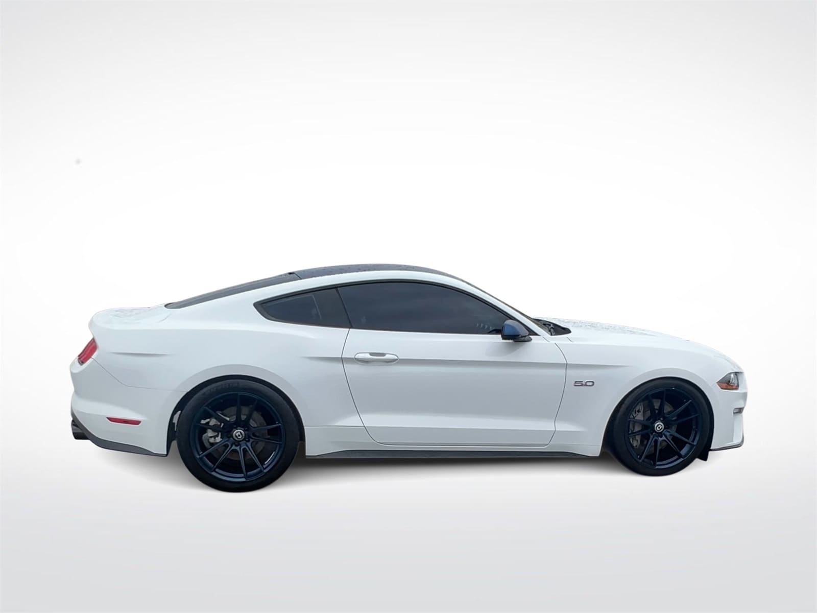 Thumbnail: 2018 Ford Mustang - 9