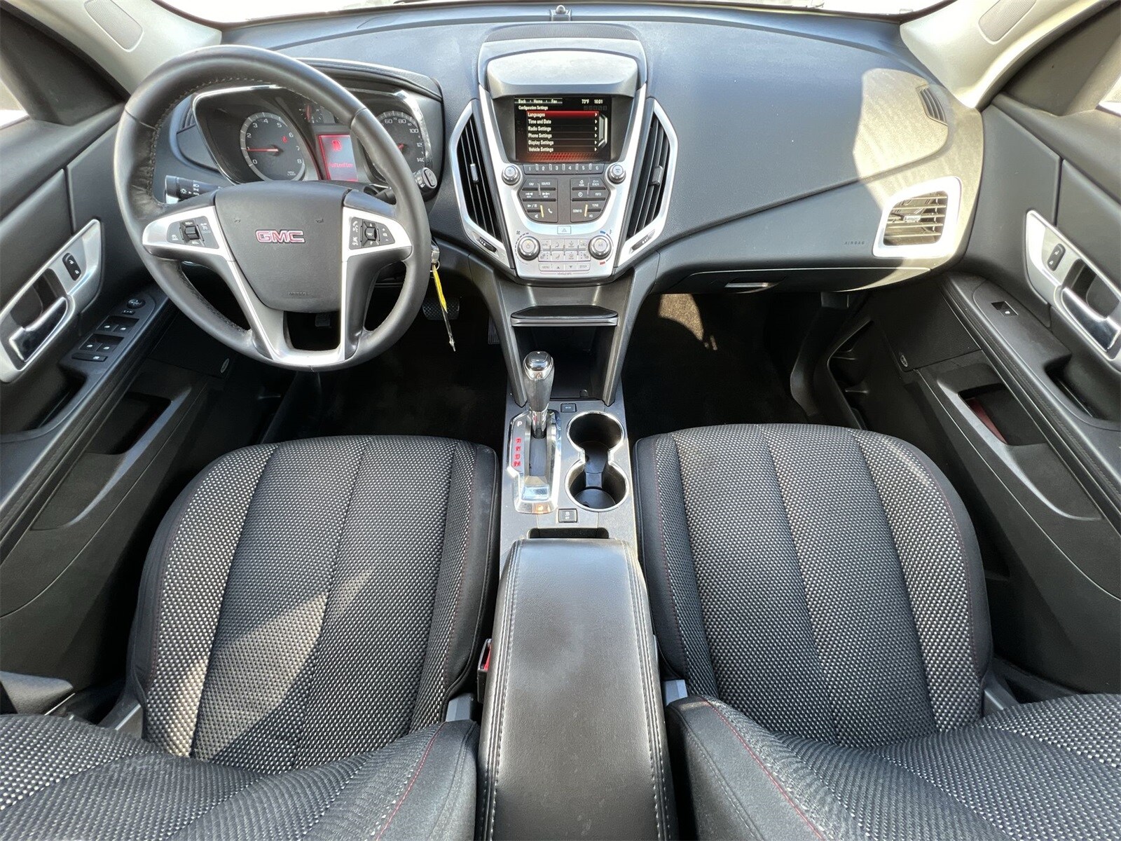 Thumbnail: 2017 GMC Terrain - 15
