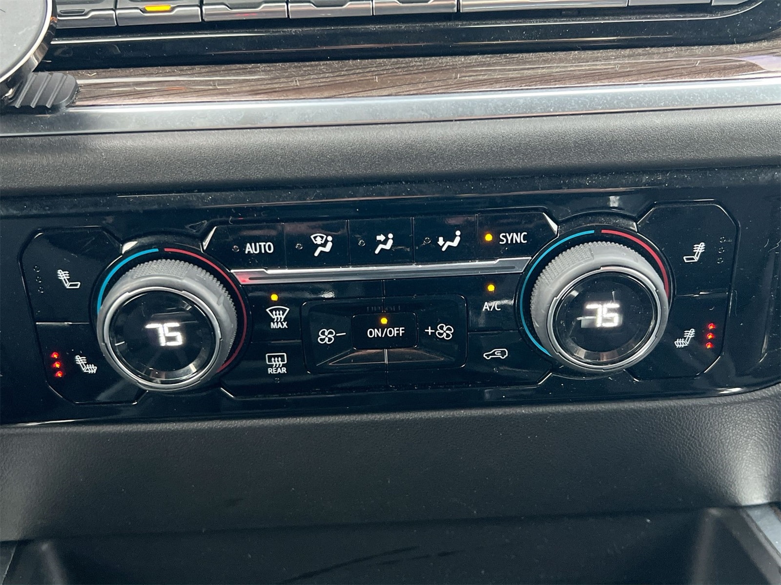 Thumbnail: 2022 Chevrolet Silverado 1500 - 27