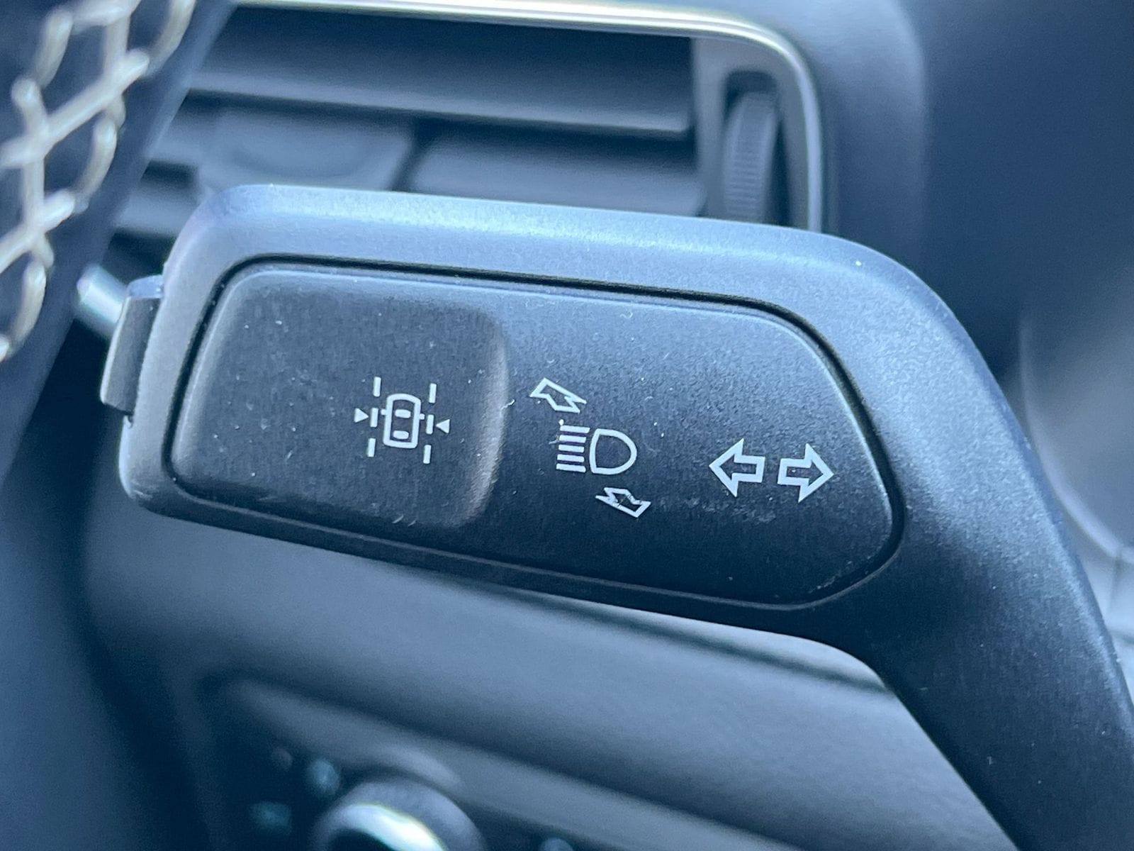 Thumbnail: 2023 Ford Explorer - 26