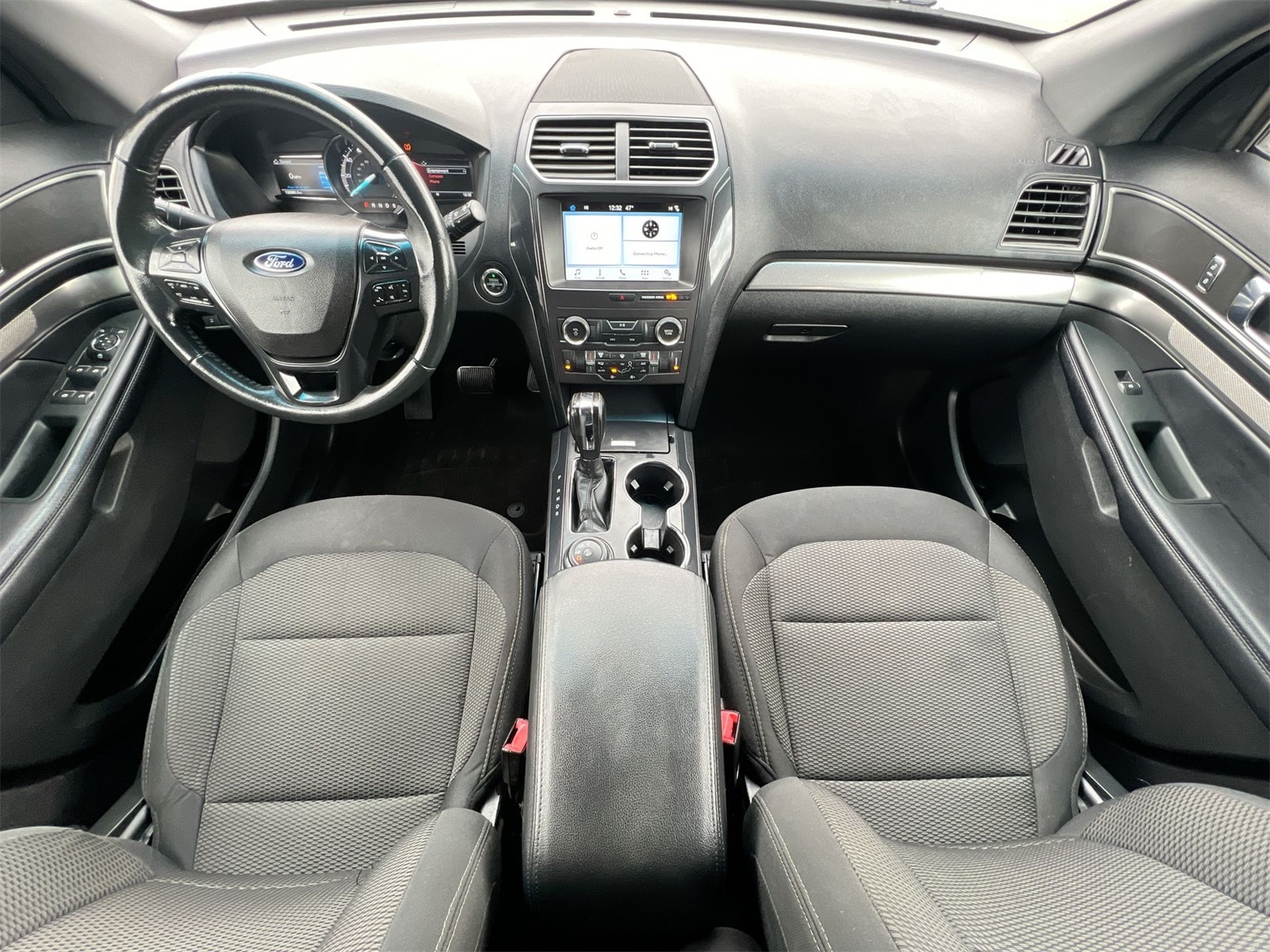 Thumbnail: 2018 Ford Explorer - 16