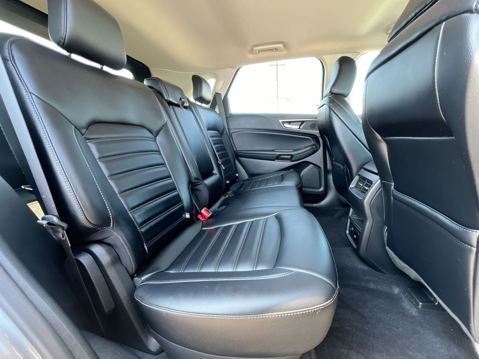 Thumbnail: 2023 Ford Edge - 20