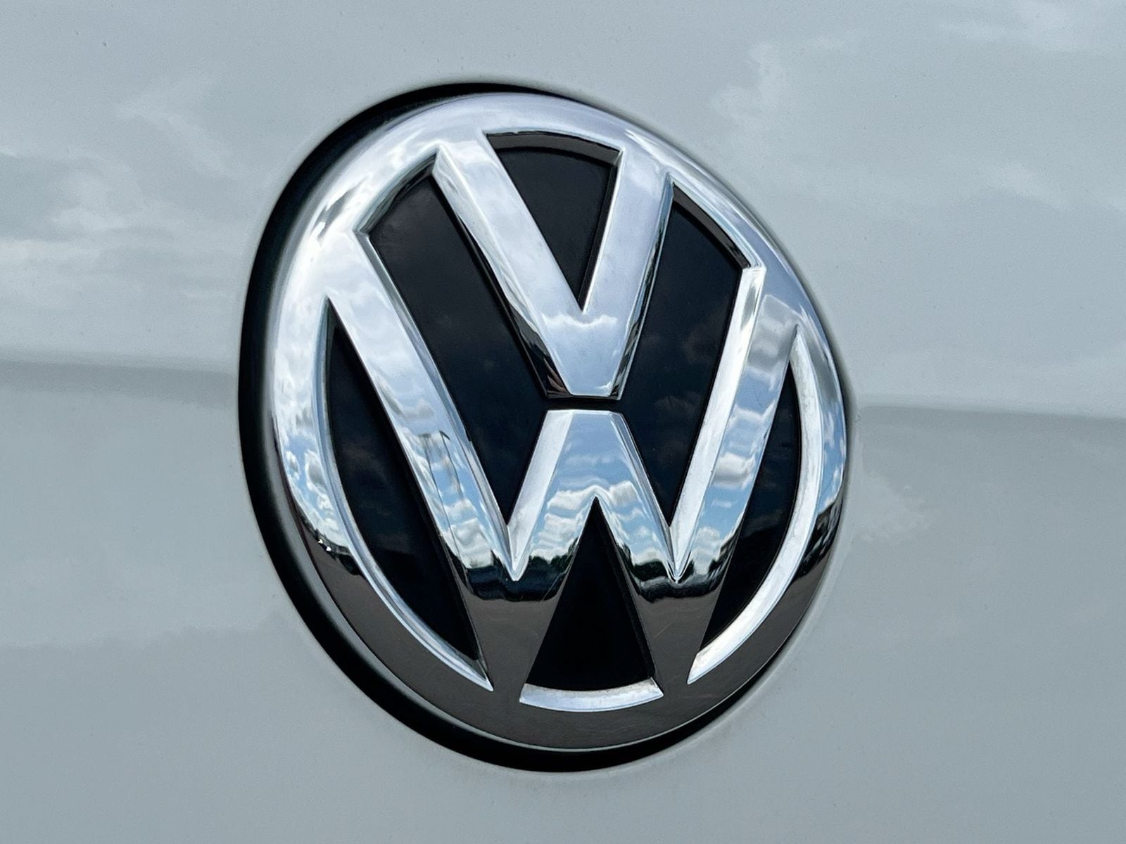Thumbnail: 2018 Volkswagen Golf - 12