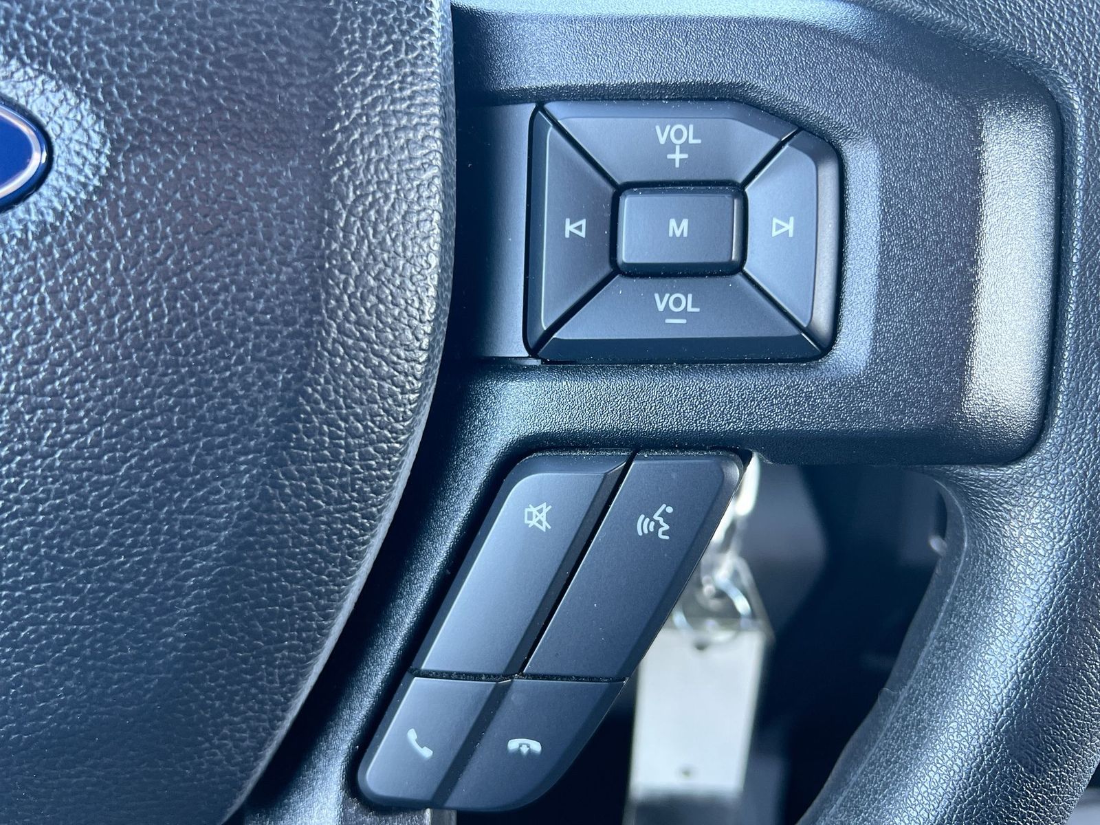 Thumbnail: 2019 Ford F-350 - 24