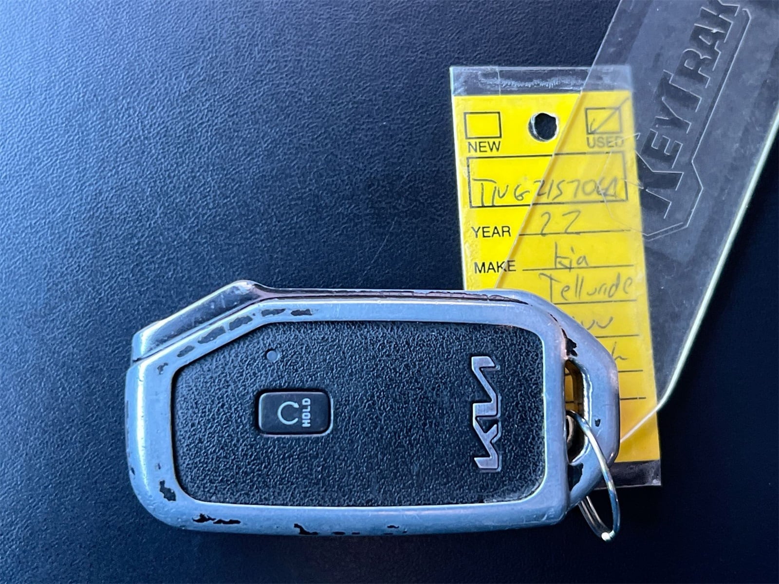 Thumbnail: 2022 Kia Telluride - 36