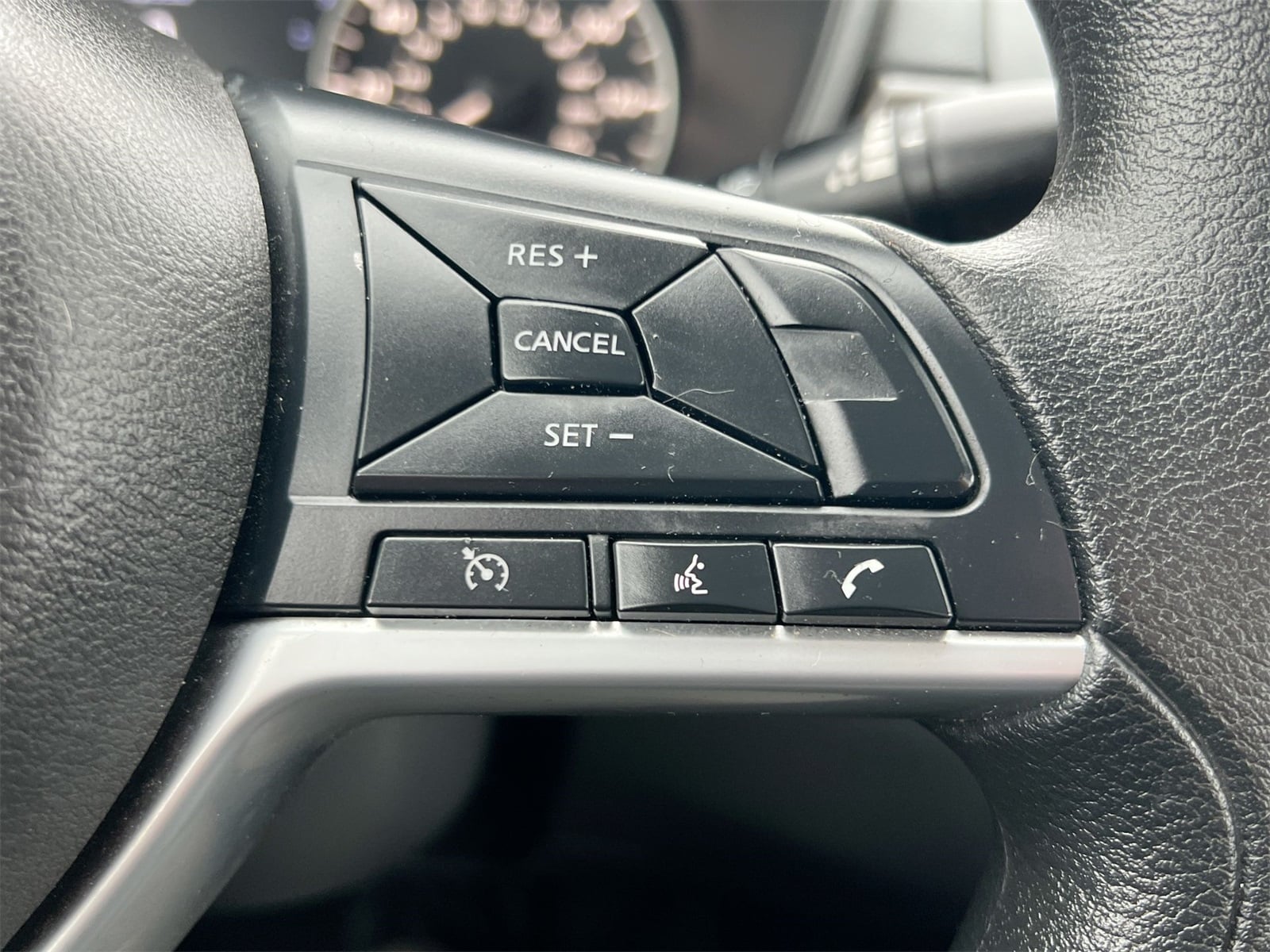 Thumbnail: 2025 Nissan Altima - 24