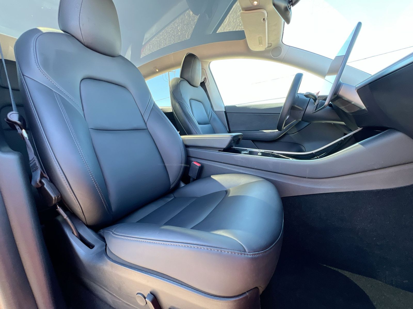 Thumbnail: 2020 Tesla Model Y - 21
