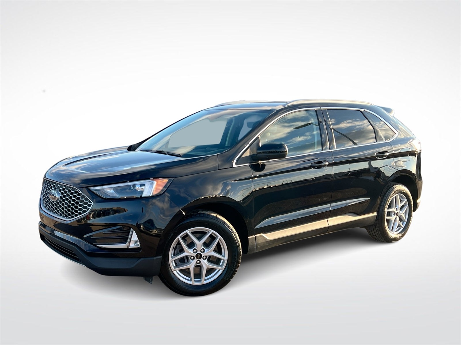 Thumbnail: 2023 Ford Edge - 1