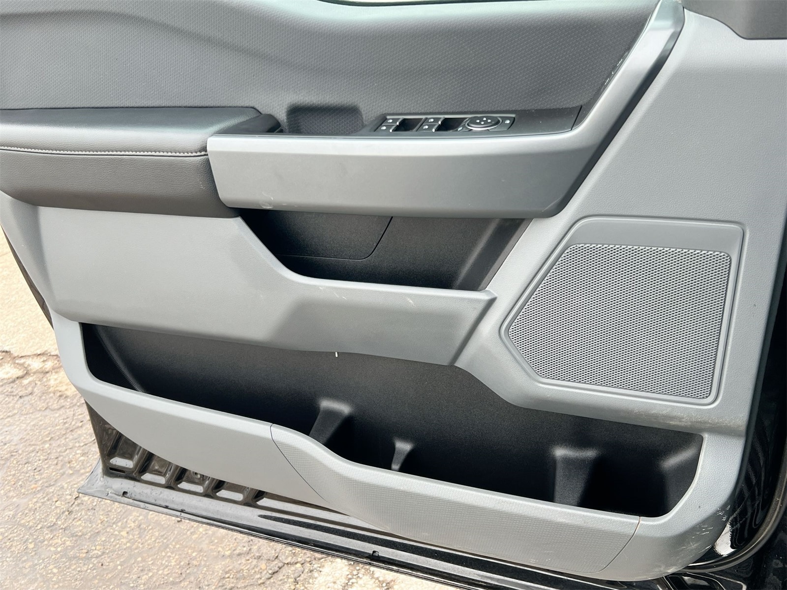 Thumbnail: 2023 Ford F-150 - 29