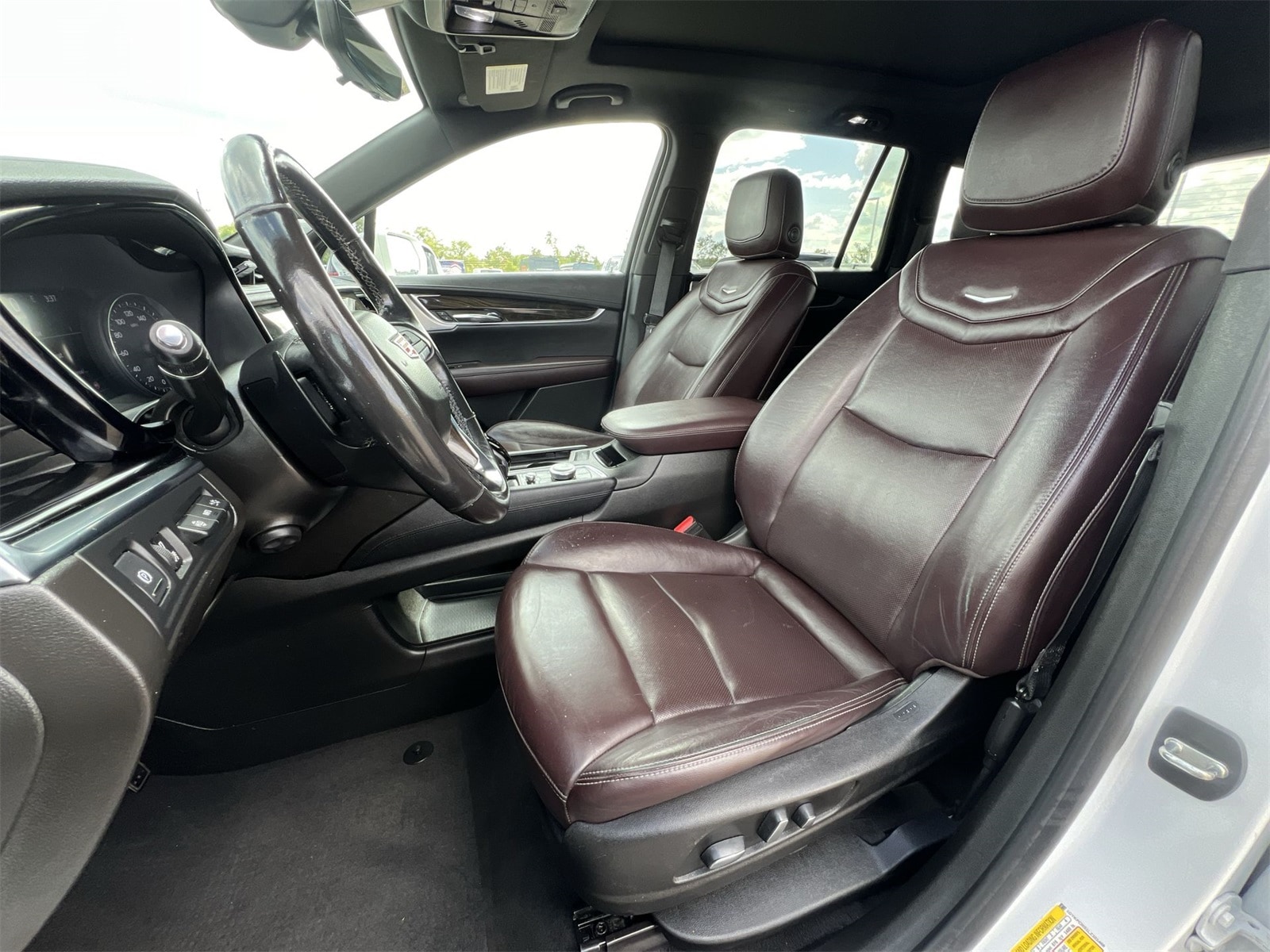 Thumbnail: 2020 Cadillac XT6 - 17