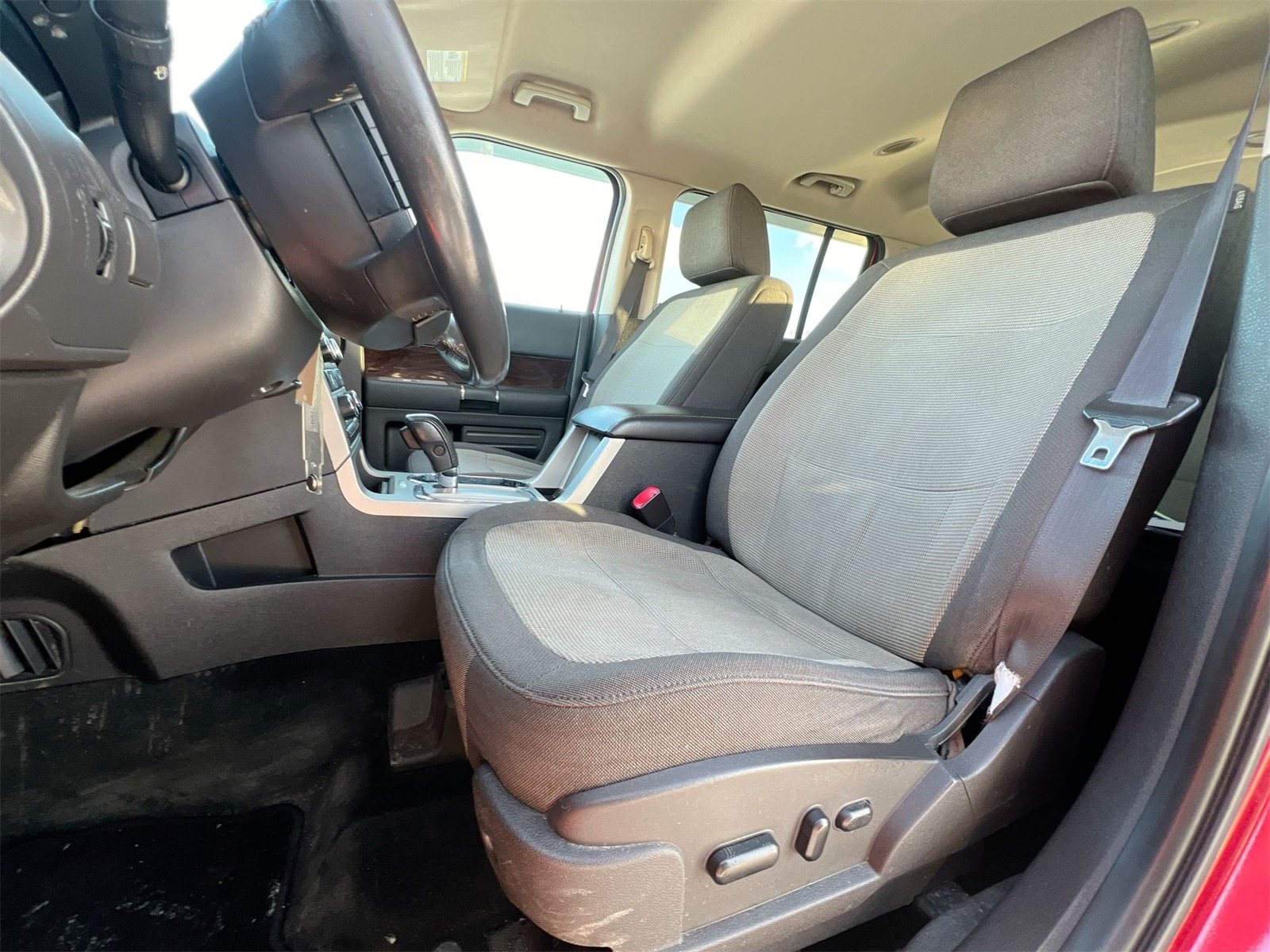 Thumbnail: 2011 Ford Flex - 16