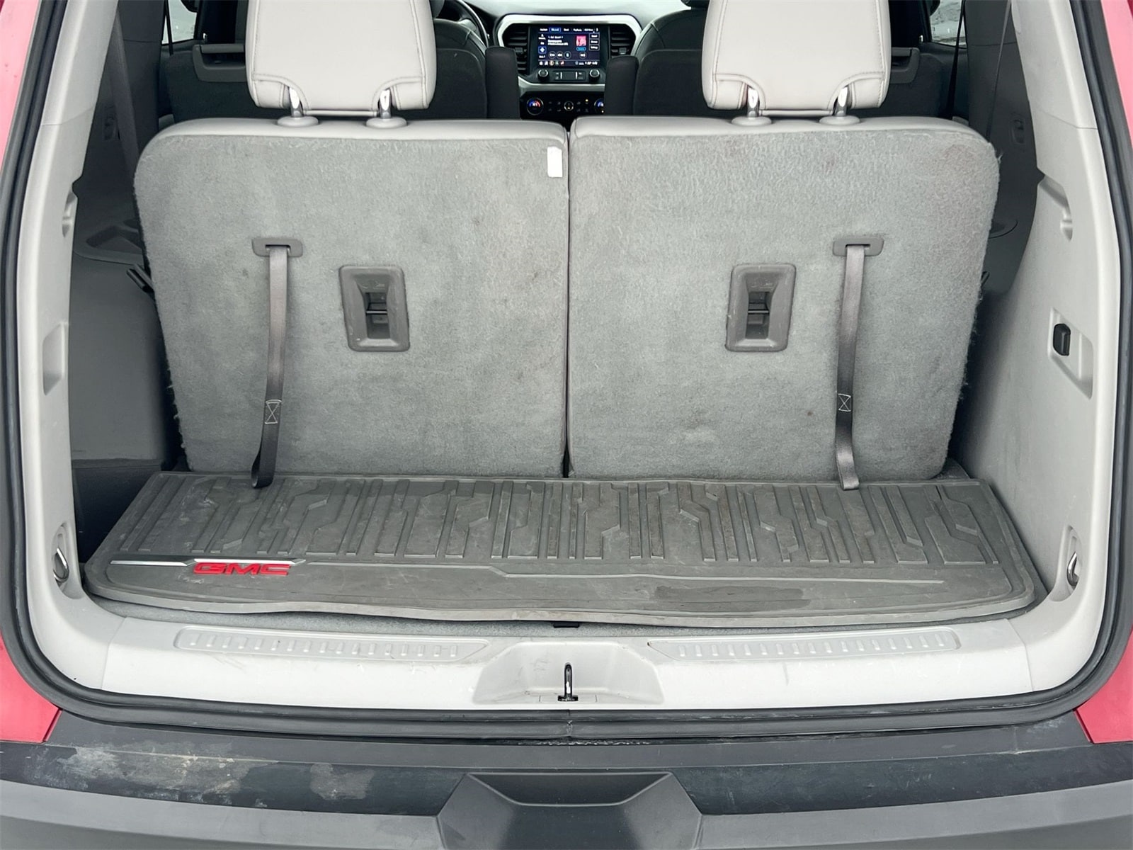 Thumbnail: 2020 GMC Acadia - 34