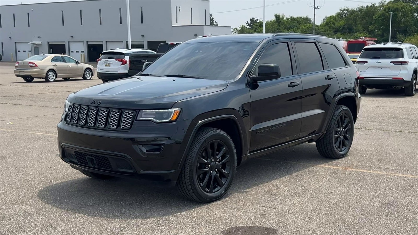 2020 Jeep Grand Cherokee Altitude 4