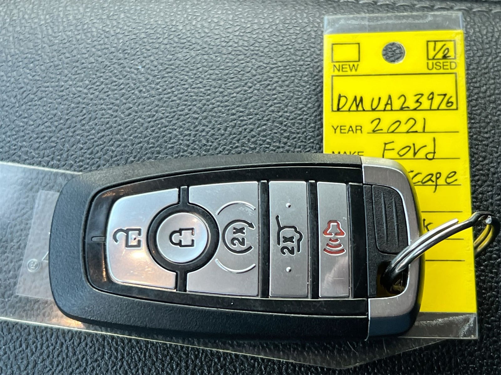 Thumbnail: 2021 Ford Escape - 35