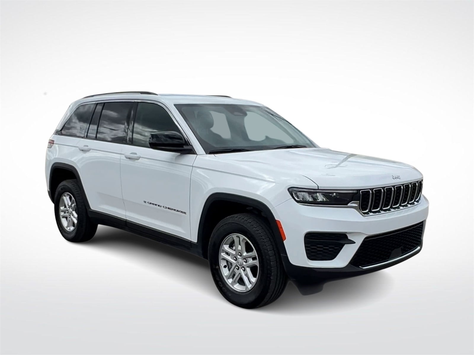 Thumbnail: 2023 Jeep Grand Cherokee - 2