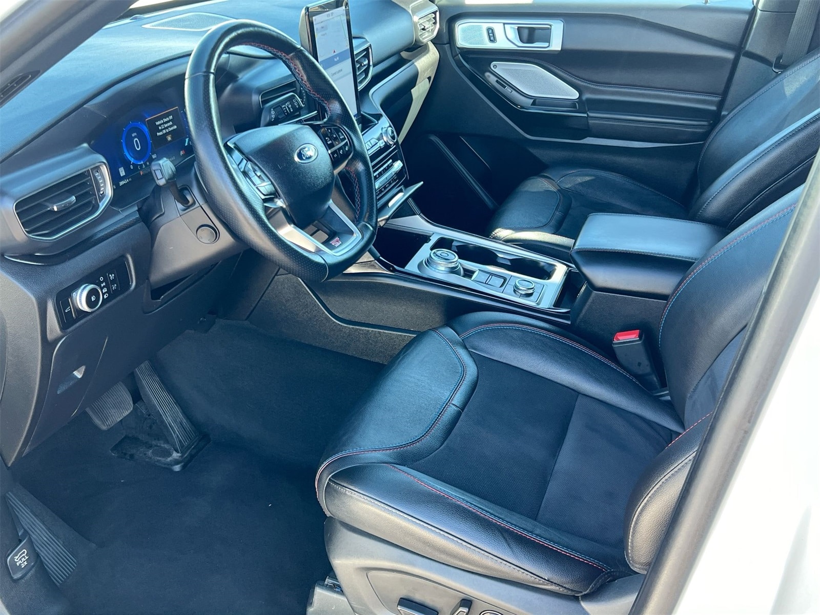 Thumbnail: 2023 Ford Explorer - 10