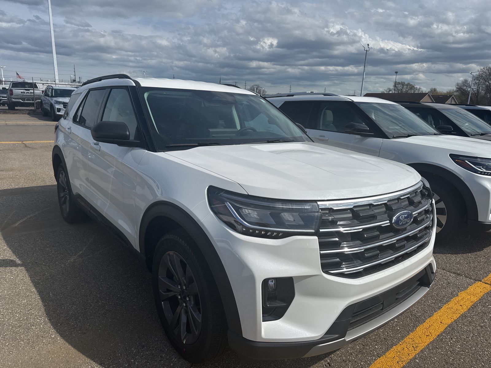 Thumbnail: 2026 Ford Explorer - 6