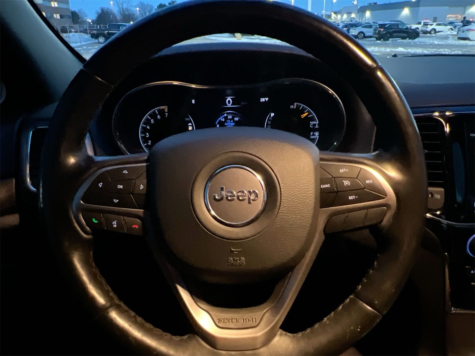 Thumbnail: 2020 Jeep Grand Cherokee - 22