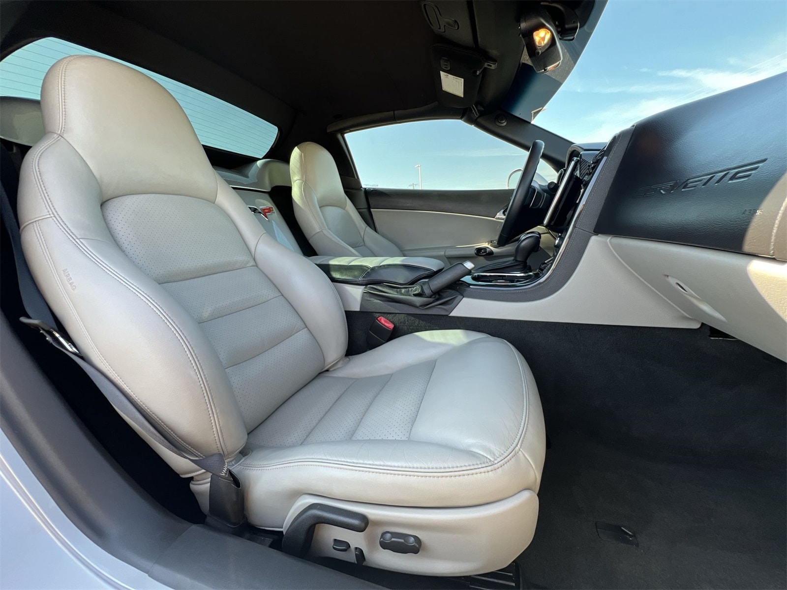 Thumbnail: 2010 Chevrolet Corvette - 23