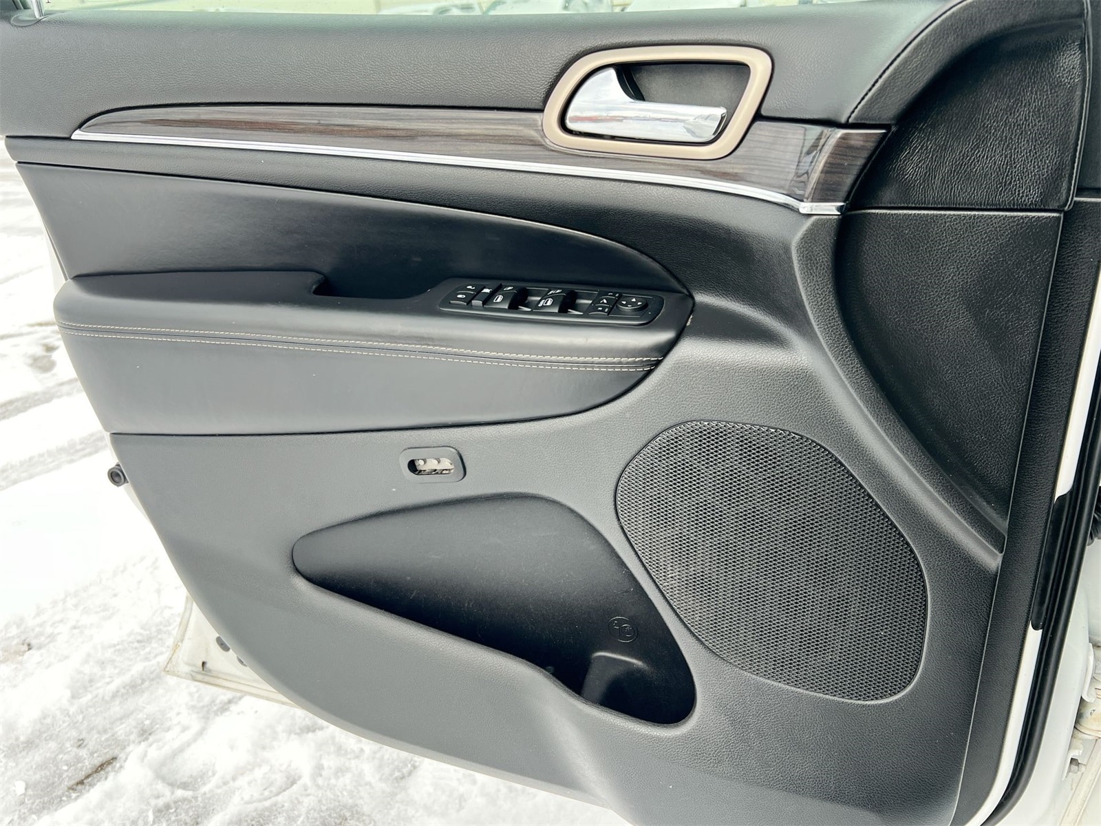 Thumbnail: 2017 Jeep Grand Cherokee - 29