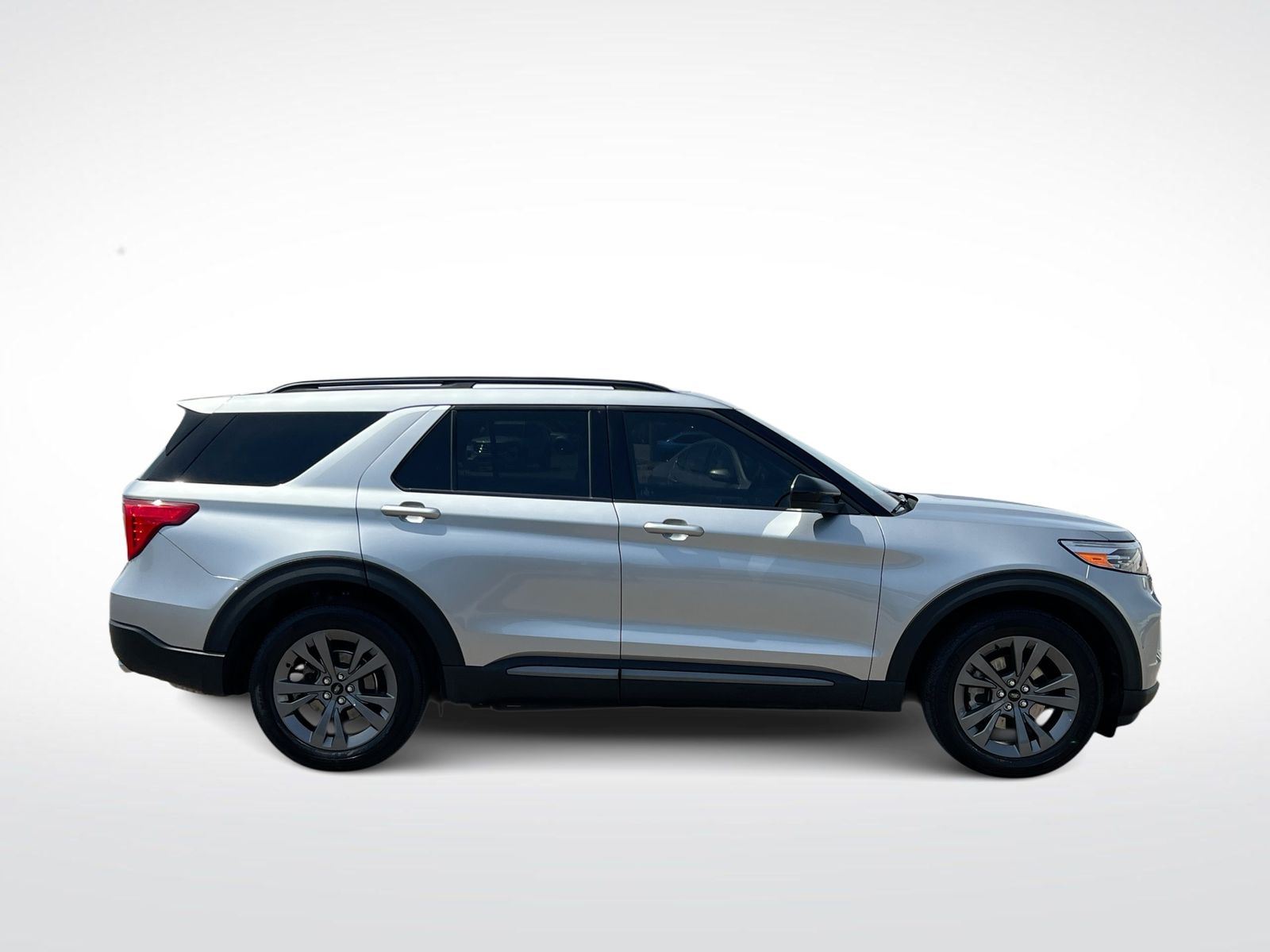 Thumbnail: 2023 Ford Explorer - 9