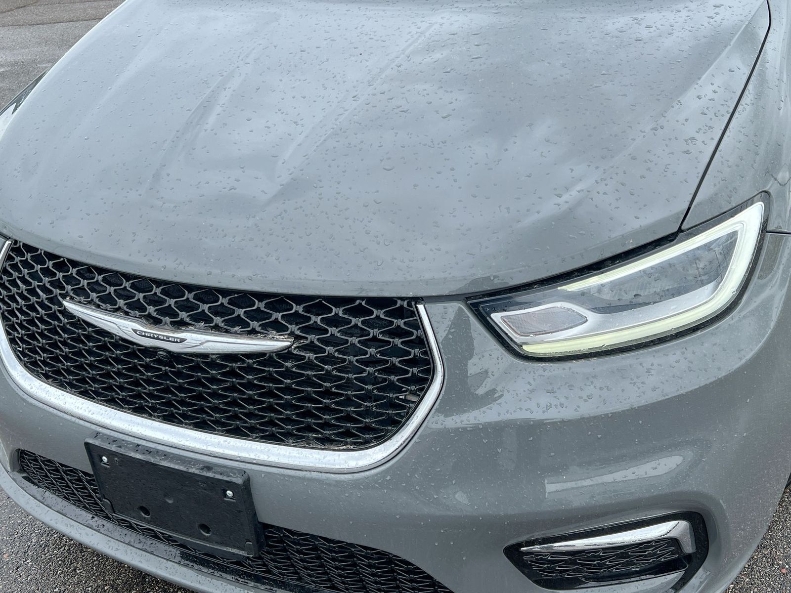 Thumbnail: 2023 Chrysler Pacifica - 11