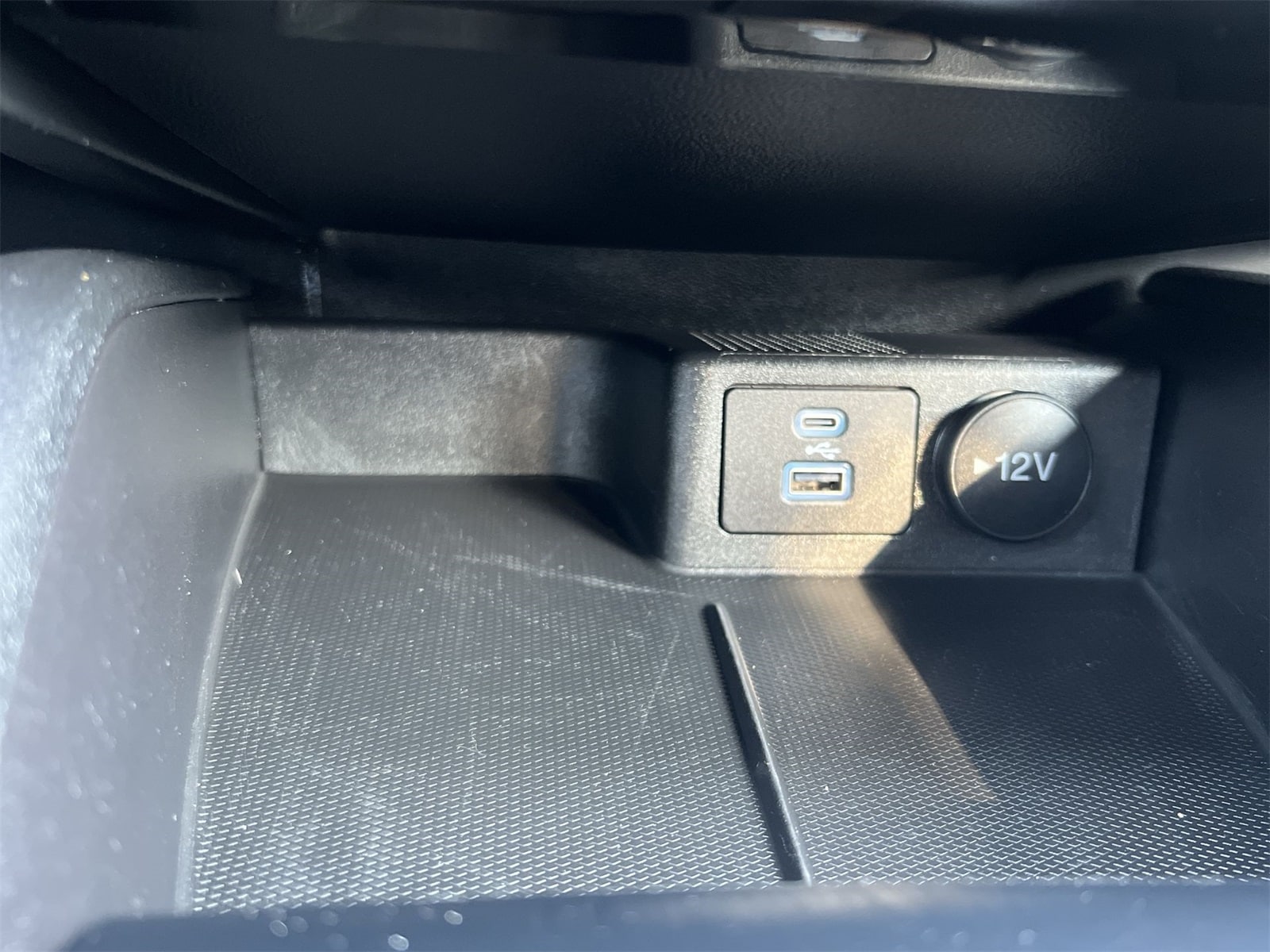 Thumbnail: 2022 Ford Escape - 31