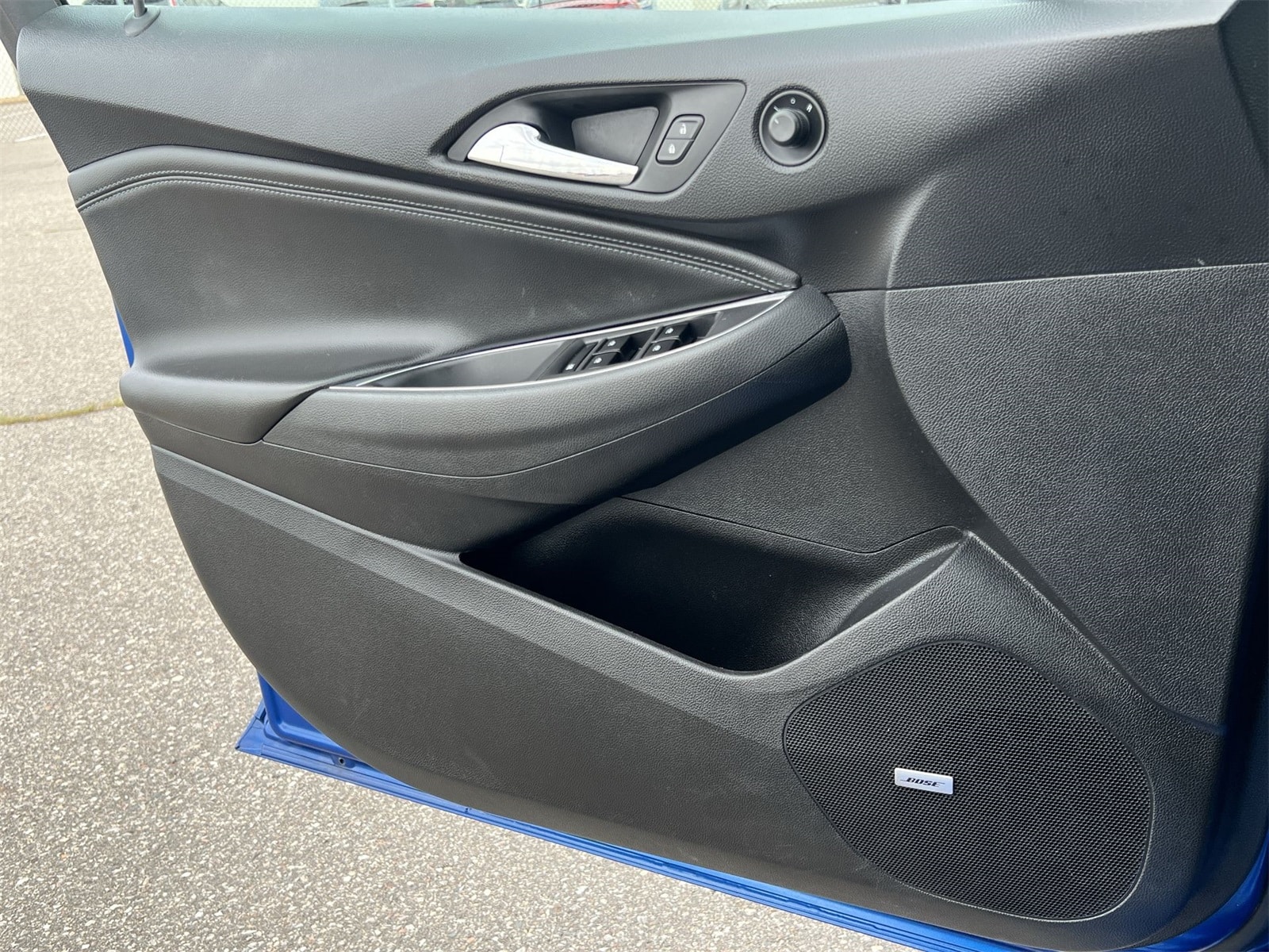 Thumbnail: 2017 Chevrolet Cruze - 31