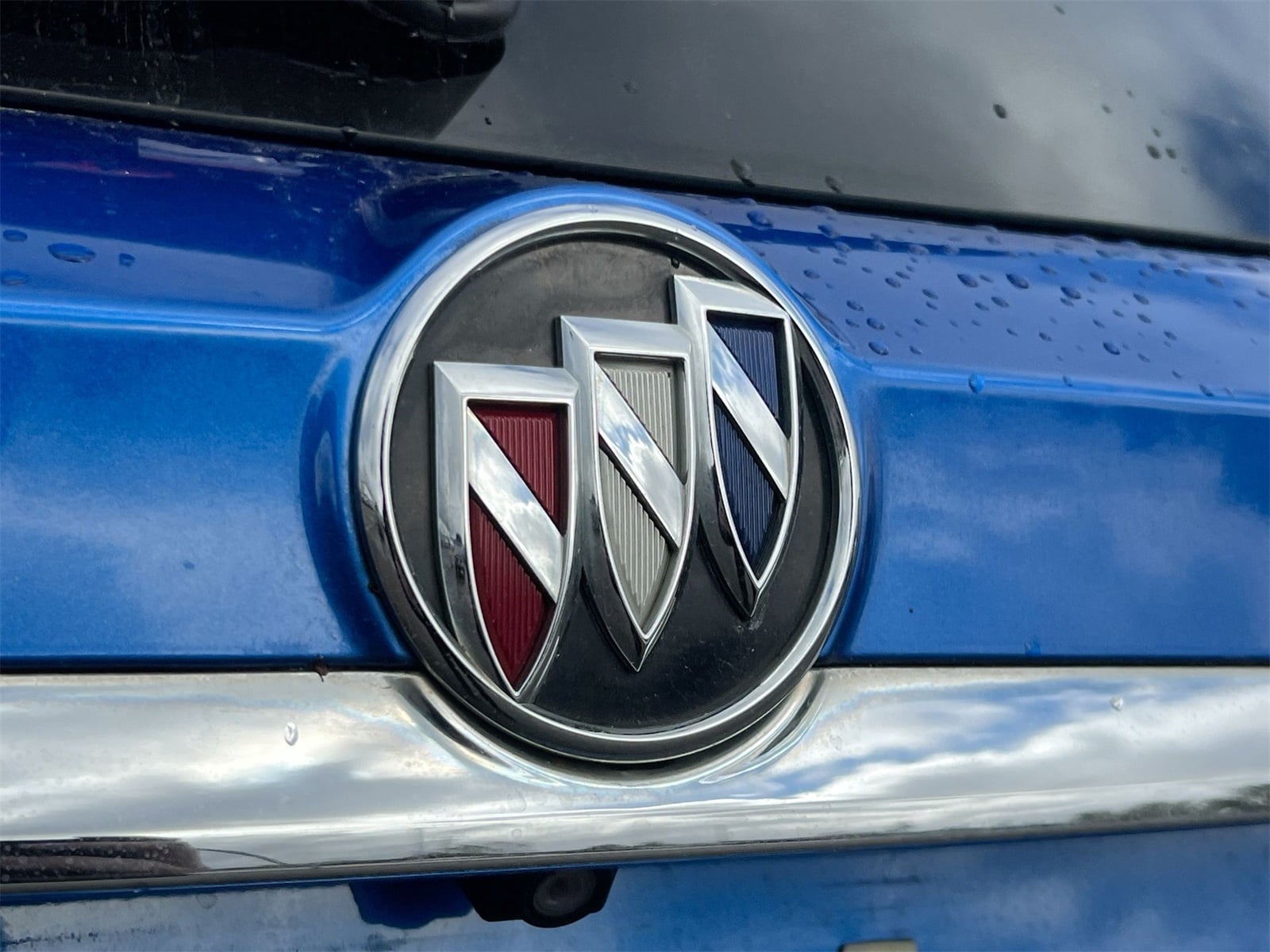 Thumbnail: 2017 Buick Encore - 12