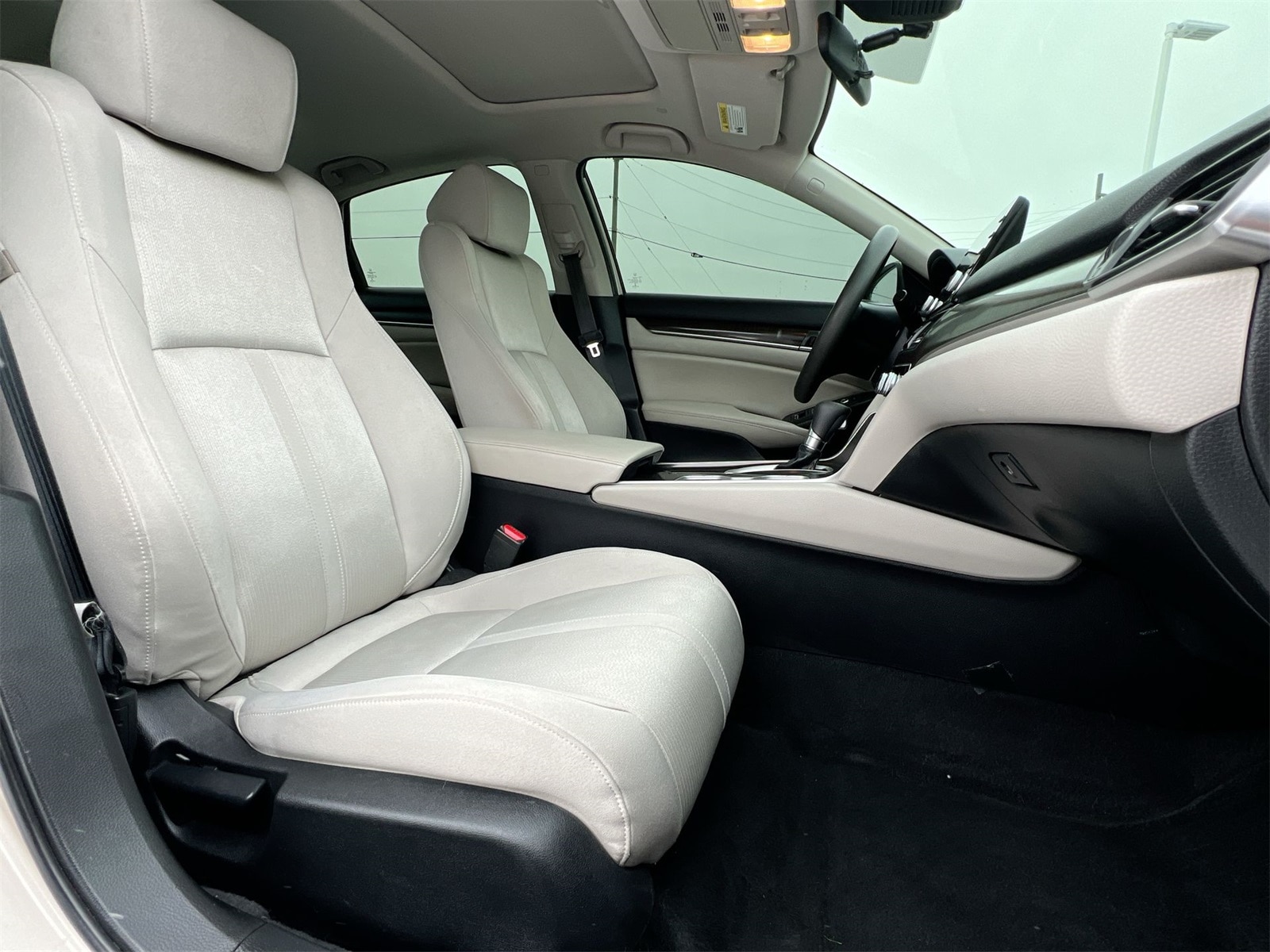 Thumbnail: 2018 Honda Accord - 21