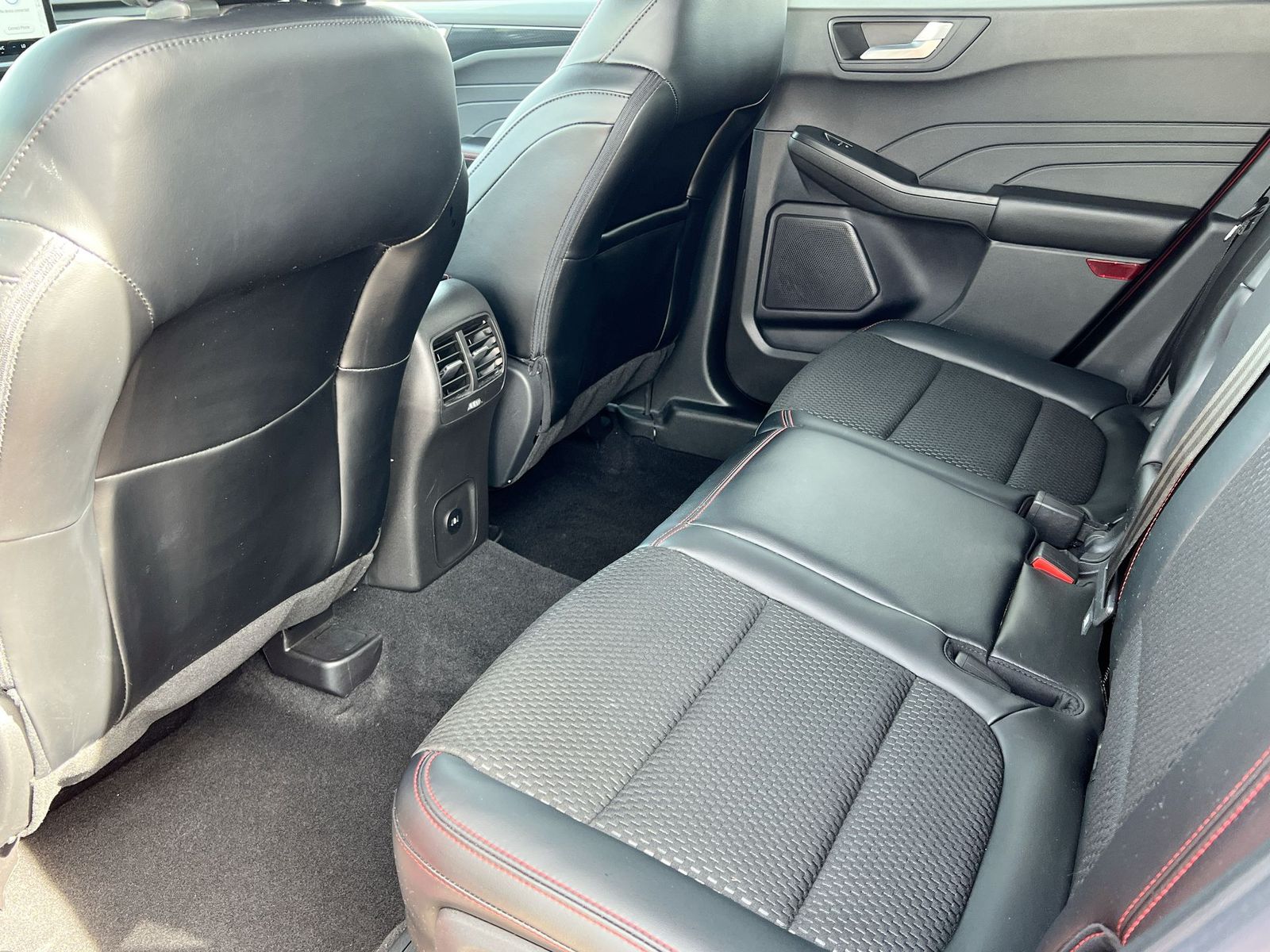 Thumbnail: 2024 Ford Escape - 18