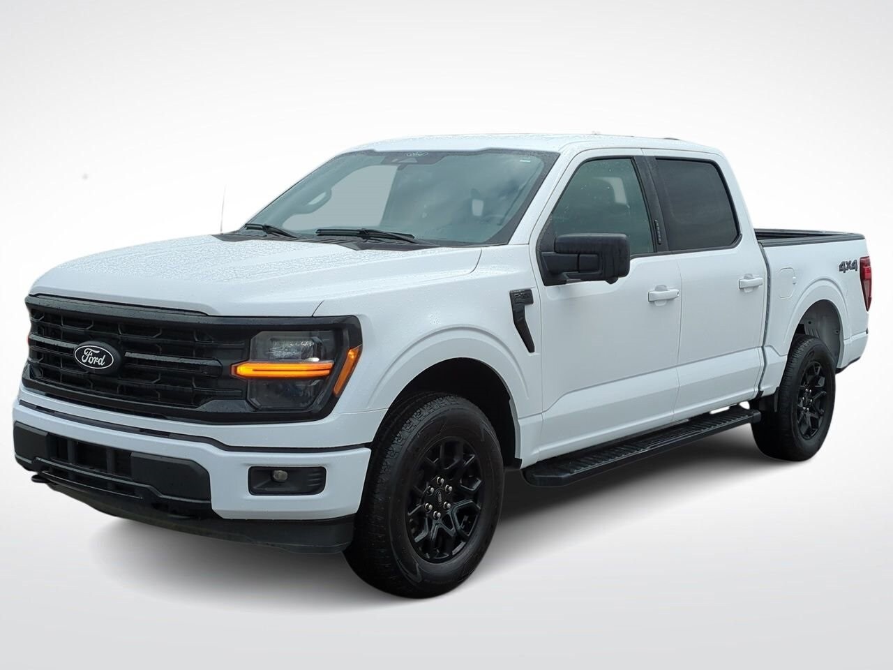 2024 Ford F-150 XLT photo 4