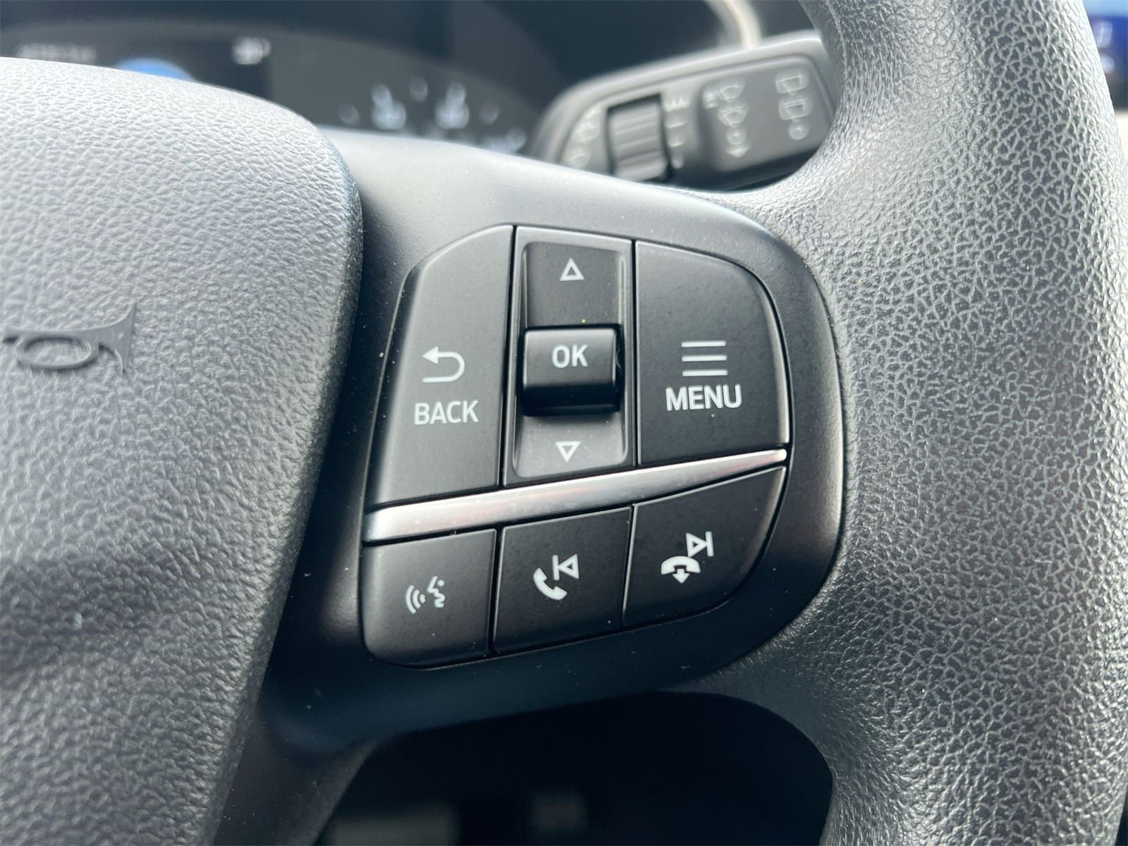 Thumbnail: 2022 Ford Escape - 24