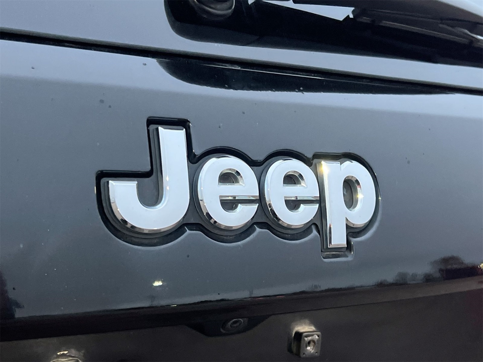 Thumbnail: 2020 Jeep Grand Cherokee - 12