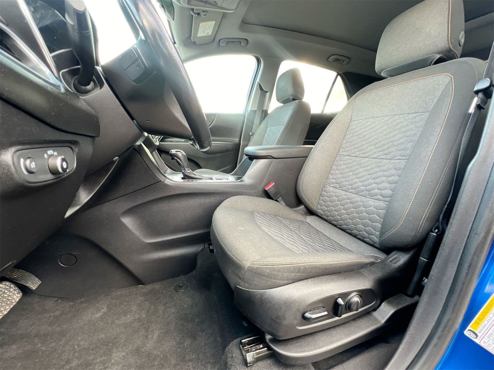 Thumbnail: 2019 Chevrolet Equinox - 17