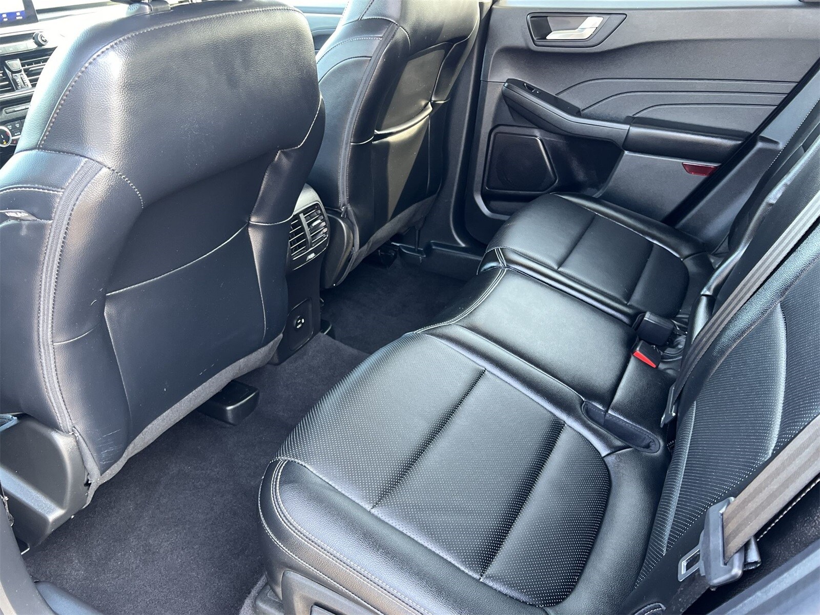 Thumbnail: 2022 Ford Escape - 19