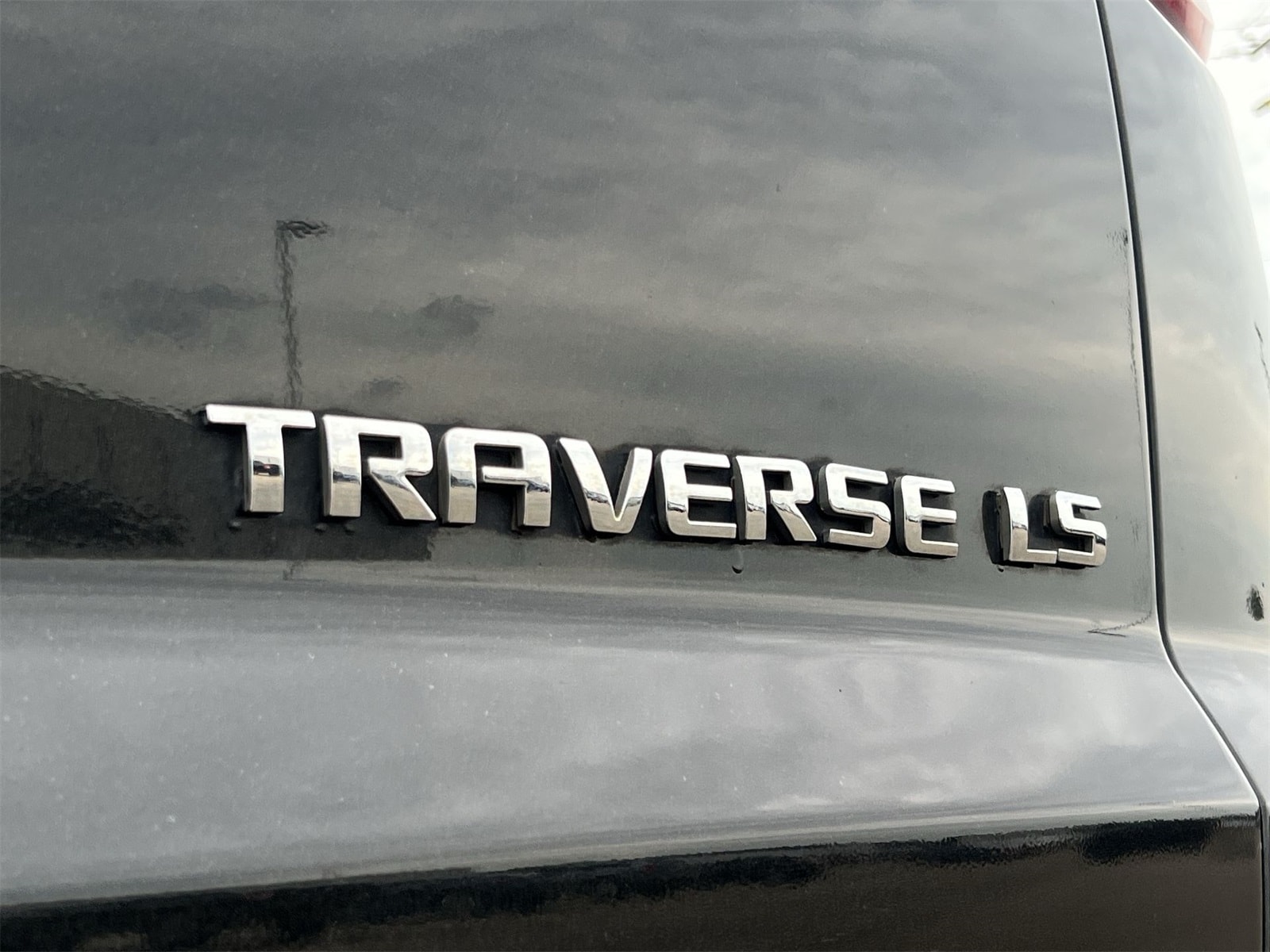 Thumbnail: 2011 Chevrolet Traverse - 13