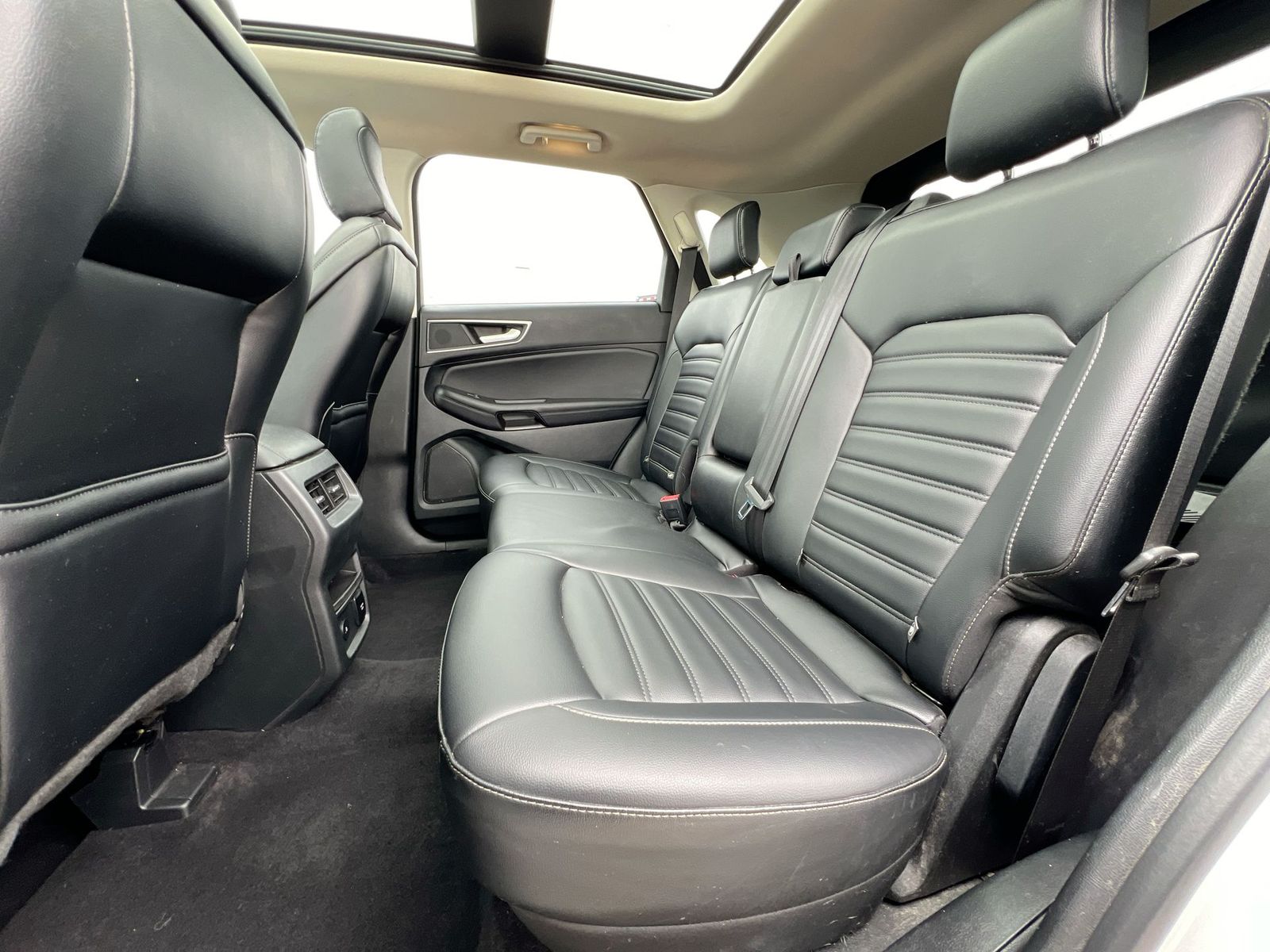 Thumbnail: 2023 Ford Edge - 19