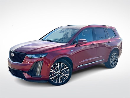 Used 2022 Cadillac XT6 Sport SUV in Troy, MI
