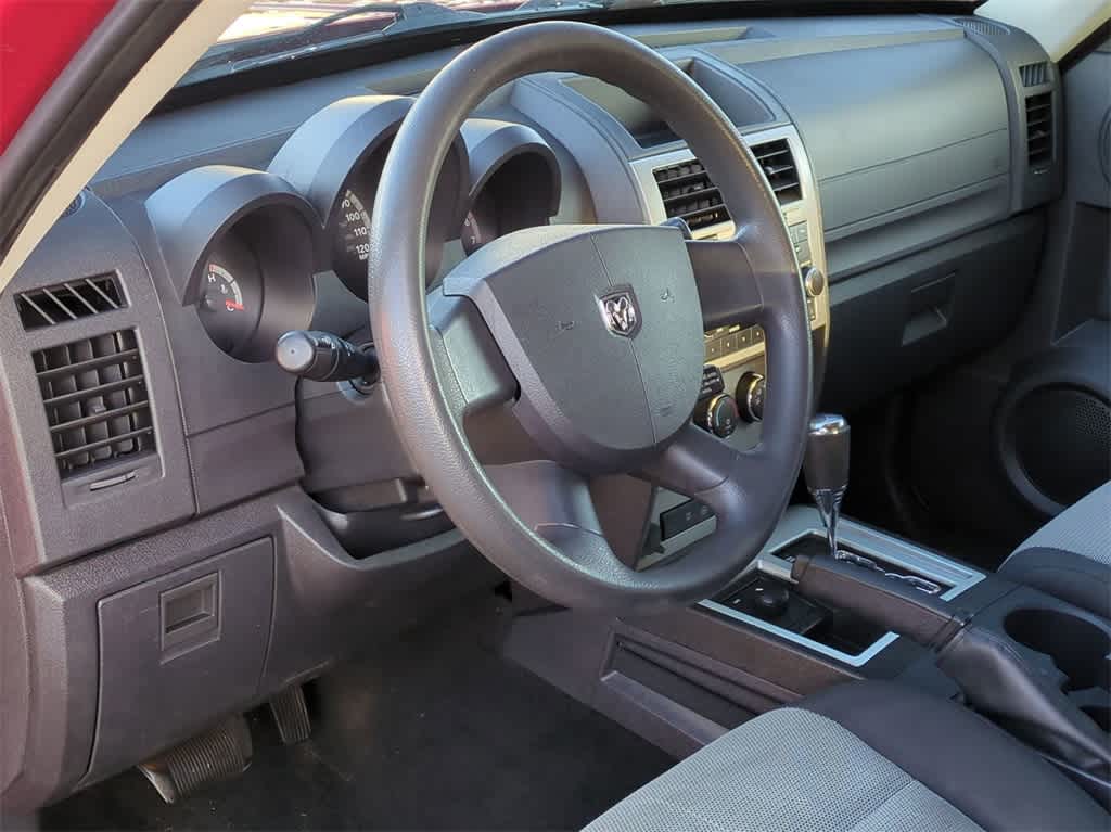 2008 Dodge Nitro SXT 10