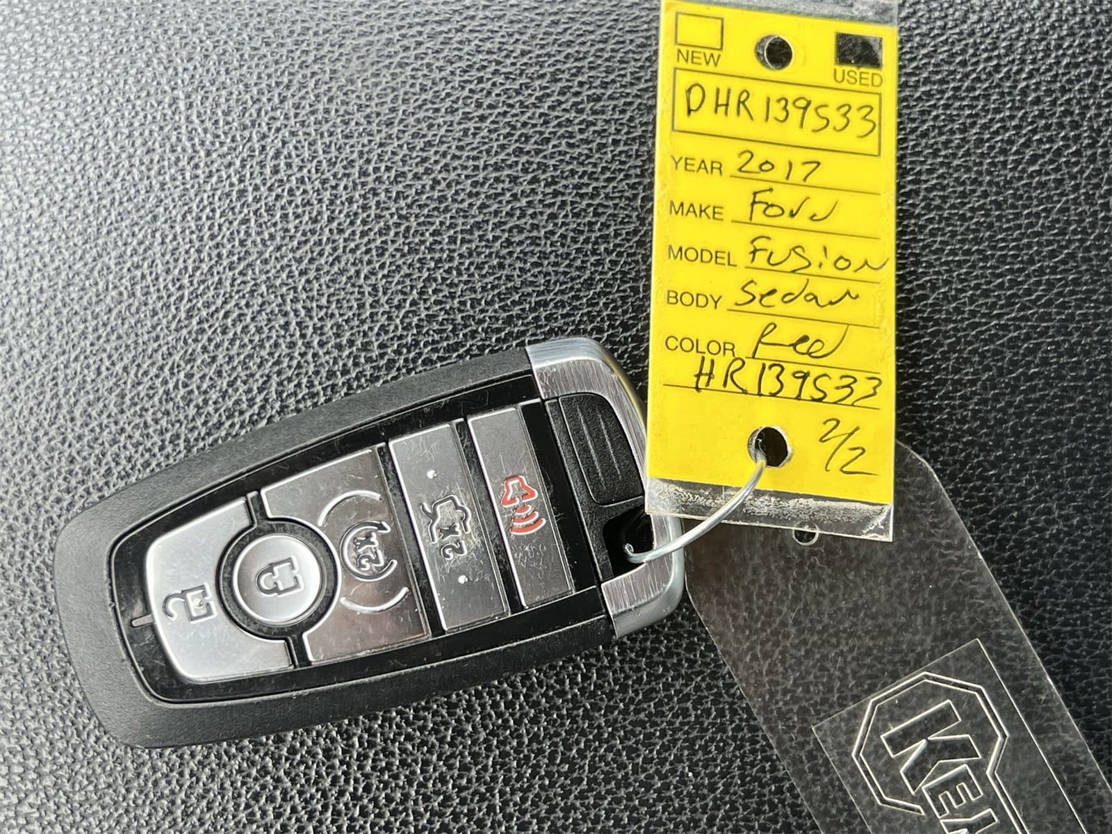 2017 Ford Fusion Titanium 38