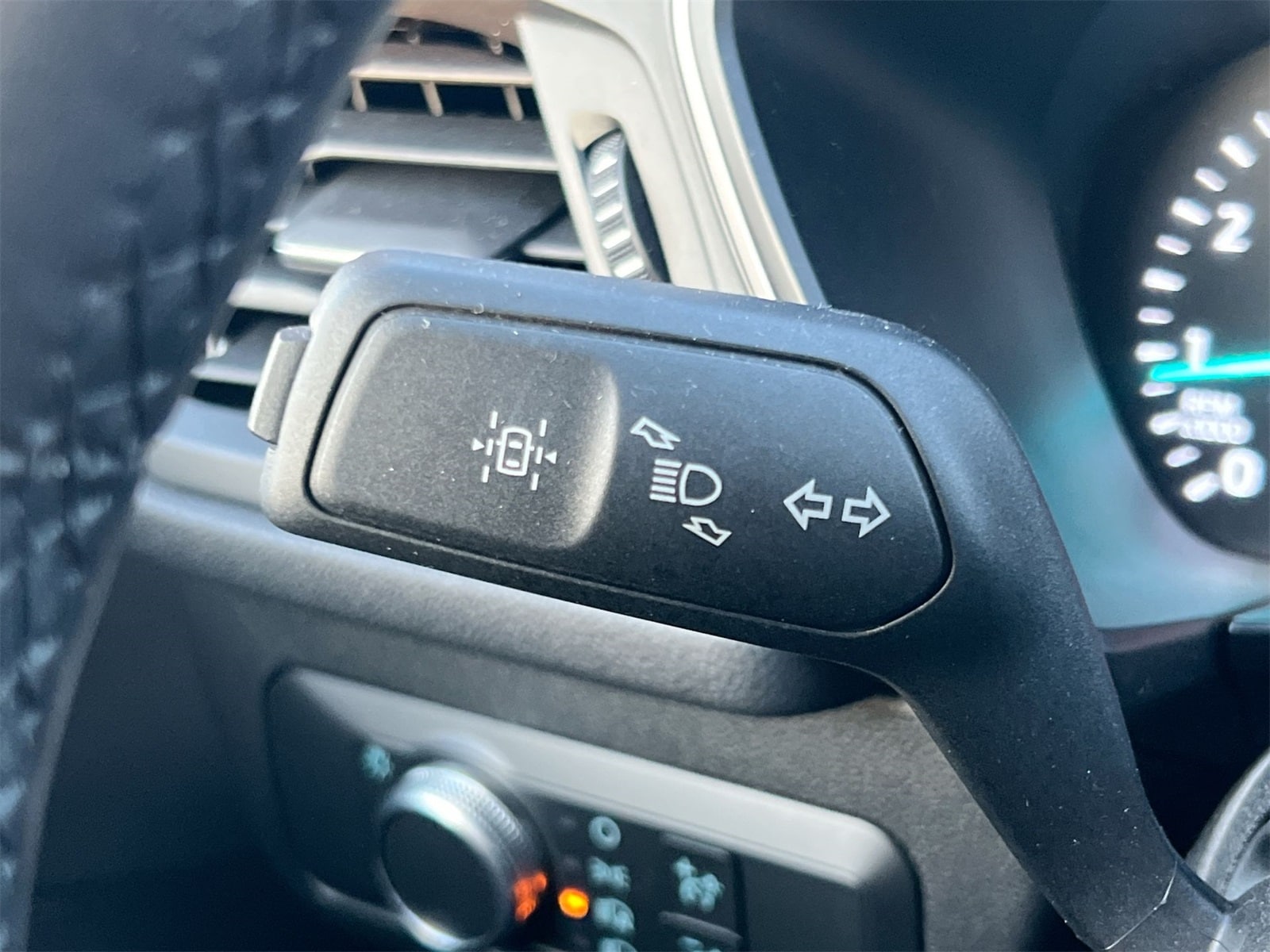 Thumbnail: 2022 Ford Escape - 26