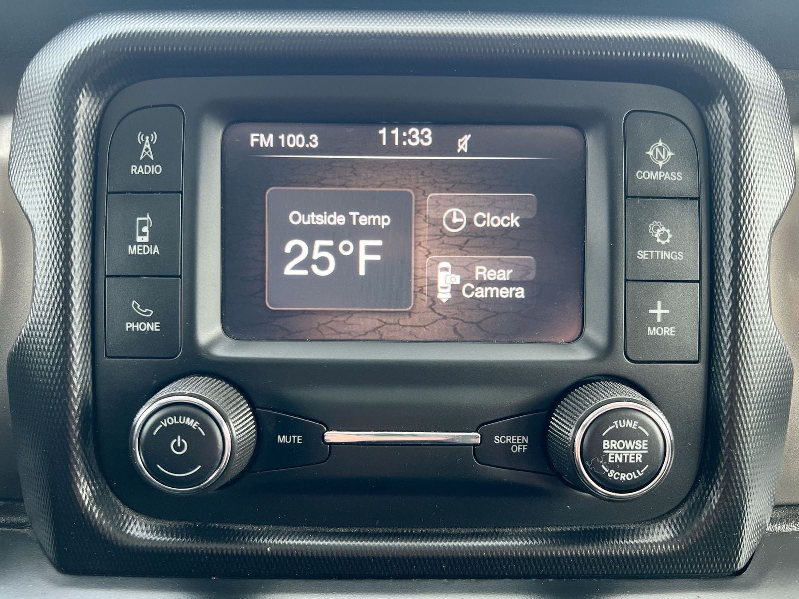 Thumbnail: 2020 Jeep Wrangler - 28