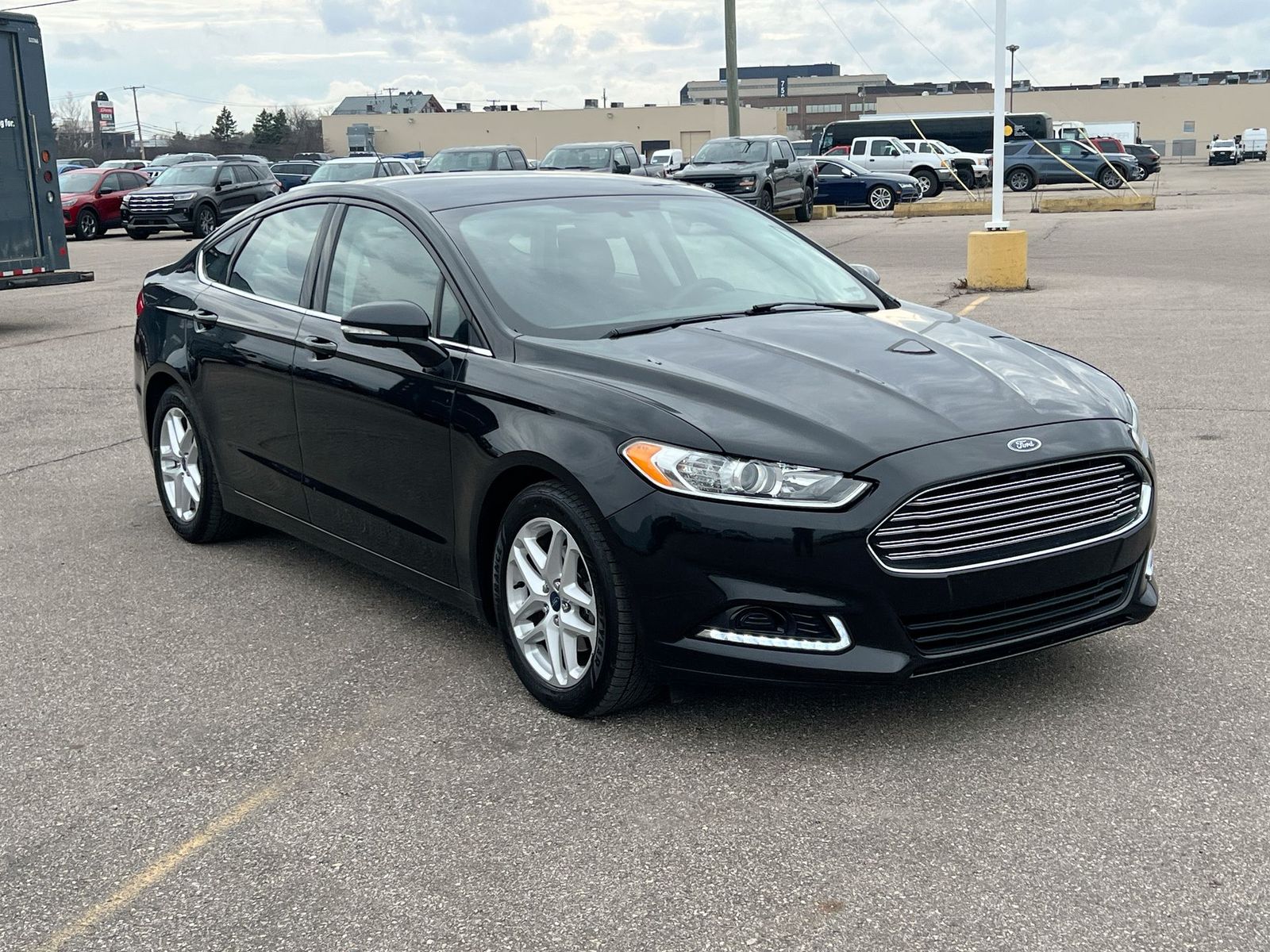 Thumbnail: 2014 Ford Fusion - 2