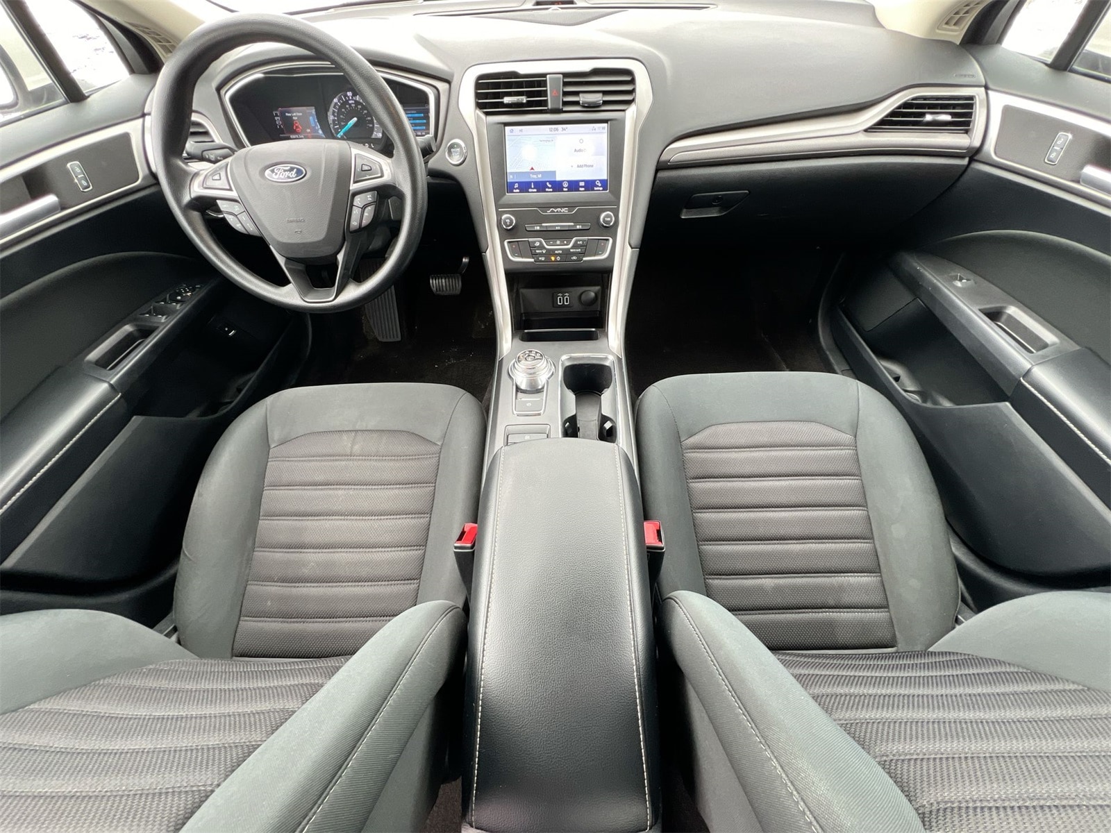 Thumbnail: 2019 Ford Fusion - 15