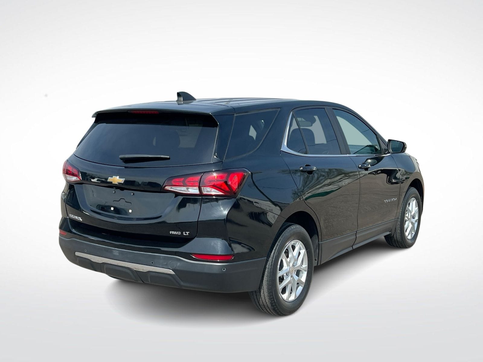 Thumbnail: 2022 Chevrolet Equinox - 8