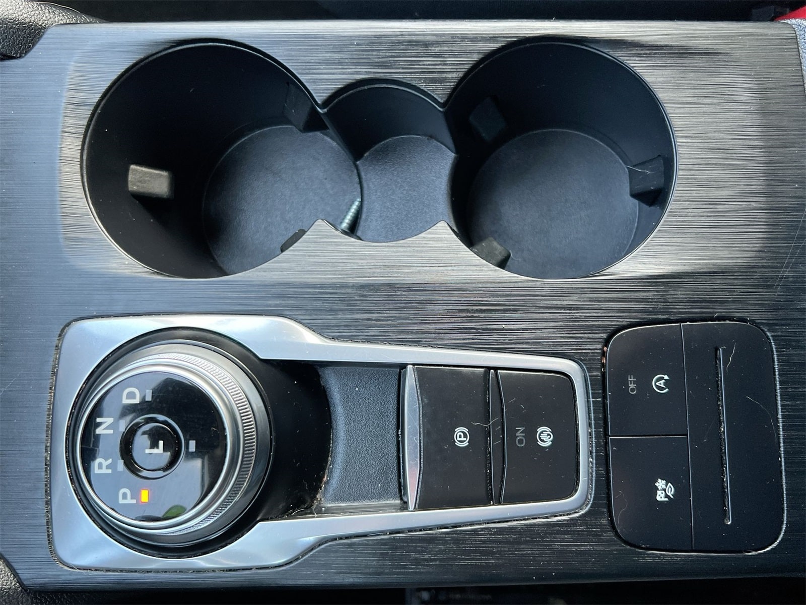 Thumbnail: 2021 Ford Escape - 32