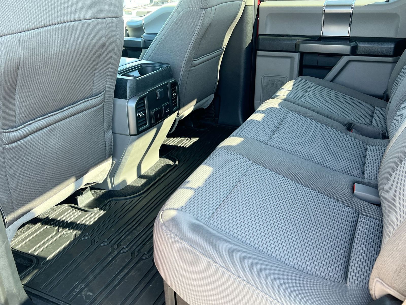 Thumbnail: 2019 Ford F-350 - 18